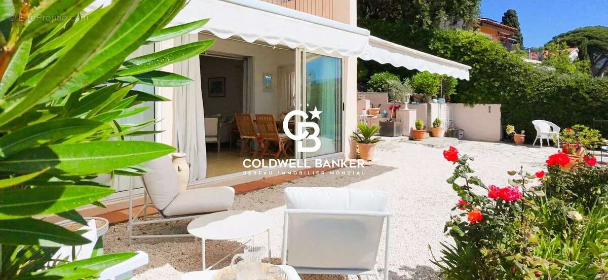 Appartement RDJ, vue mer panoramique, 400 m des plages – 83980 Le Lavandou - photo 2