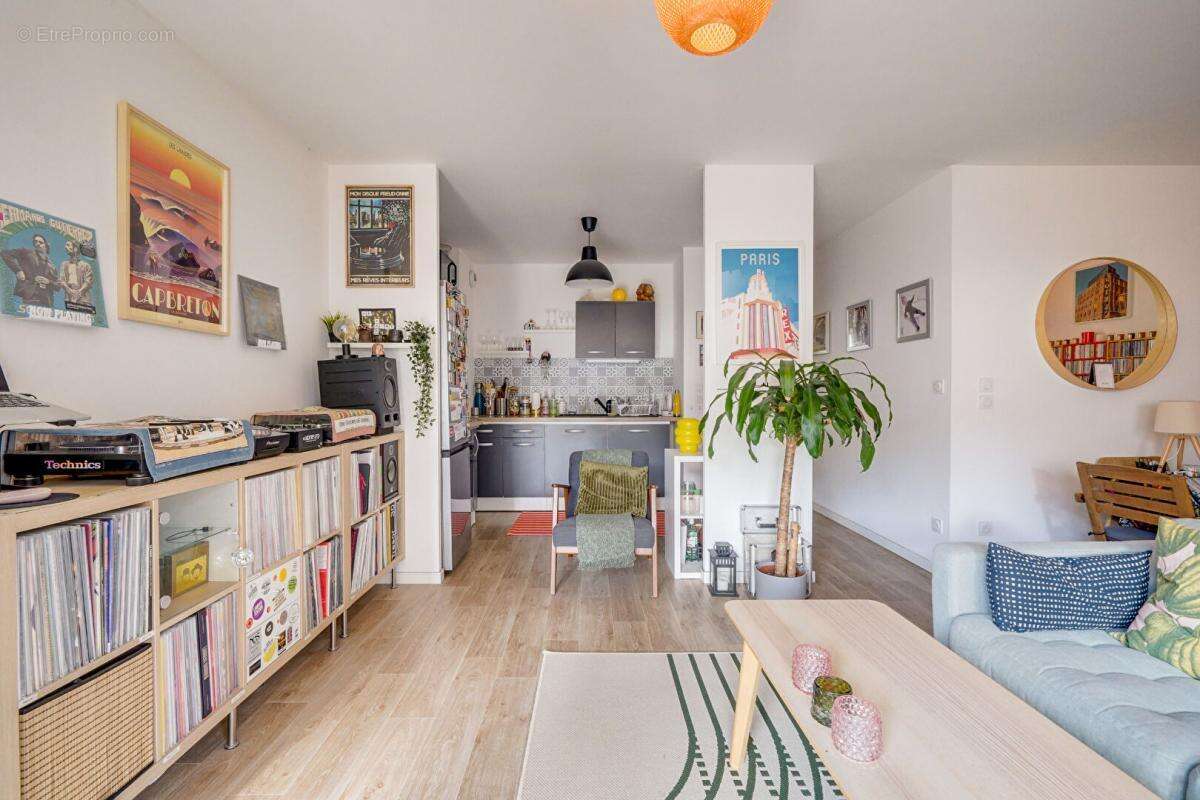 Appartement à BORDEAUX