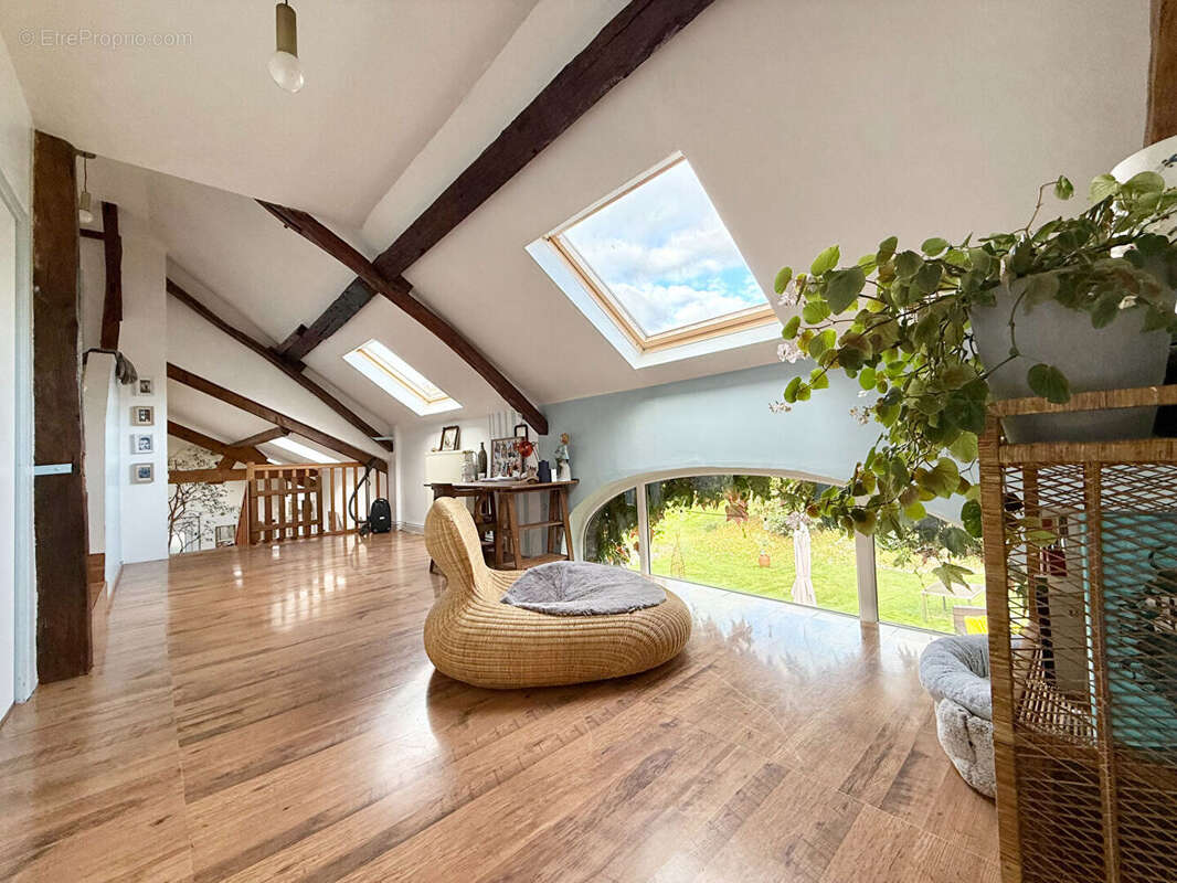 Maison à CHAUMONT-EN-VEXIN