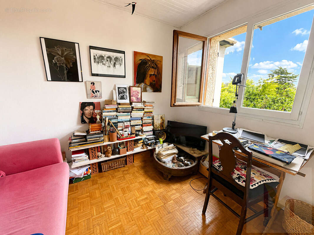 Charmante maison 5 pièces sur une parcelle de 217 m², au calme absolu. - photo 11