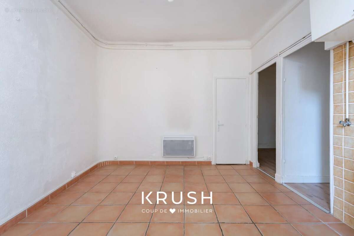 Appartement à MARSEILLE-7E