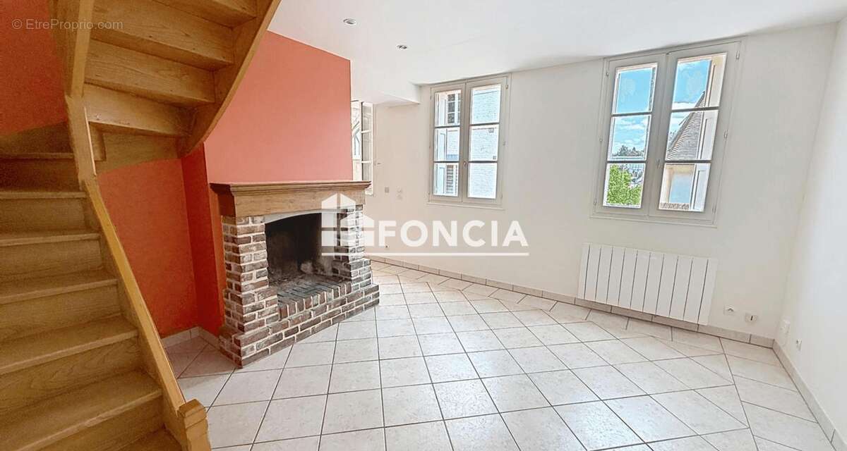Le charme d’une maison avec jardin au cœur de Lisieux  - photo 2