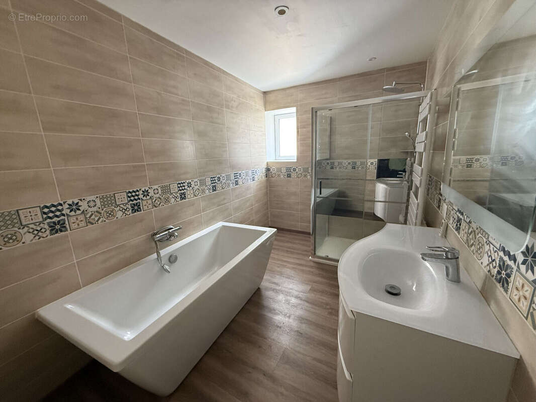 Photo 8 - Maison à BENET