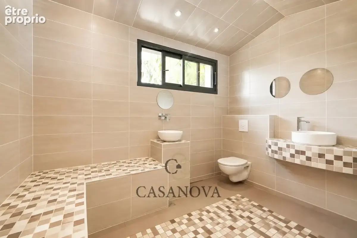 Villa contemporaine de 280 m² sur 1,3 hectare - photo 29