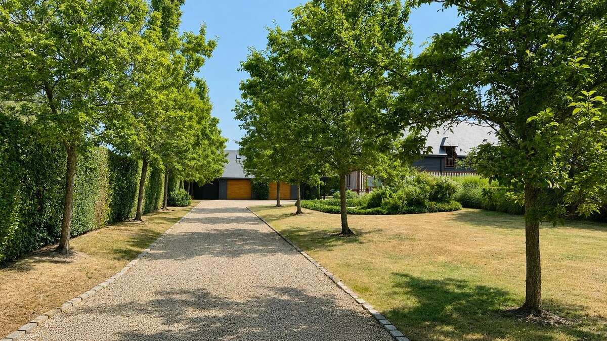 Maison à proximité de Pont-L'Evêque - photo 2