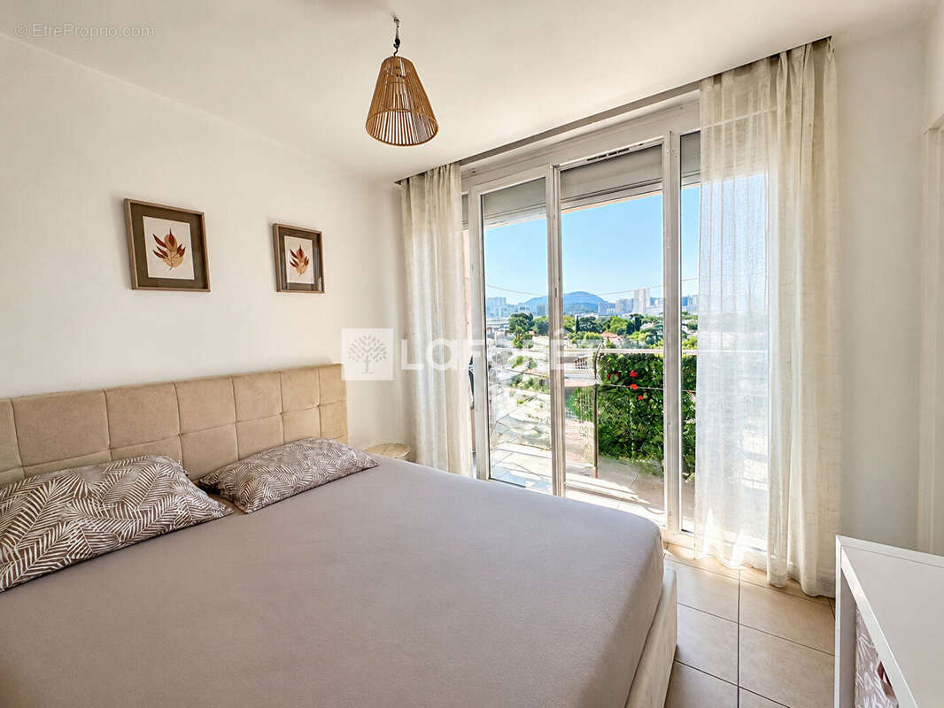 Appartement à MARSEILLE-9E