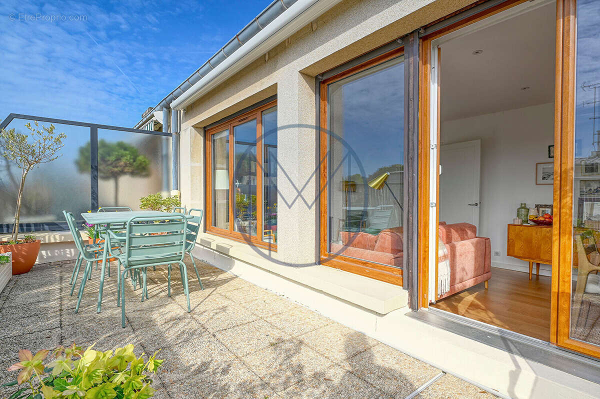 Appartement à VERSAILLES