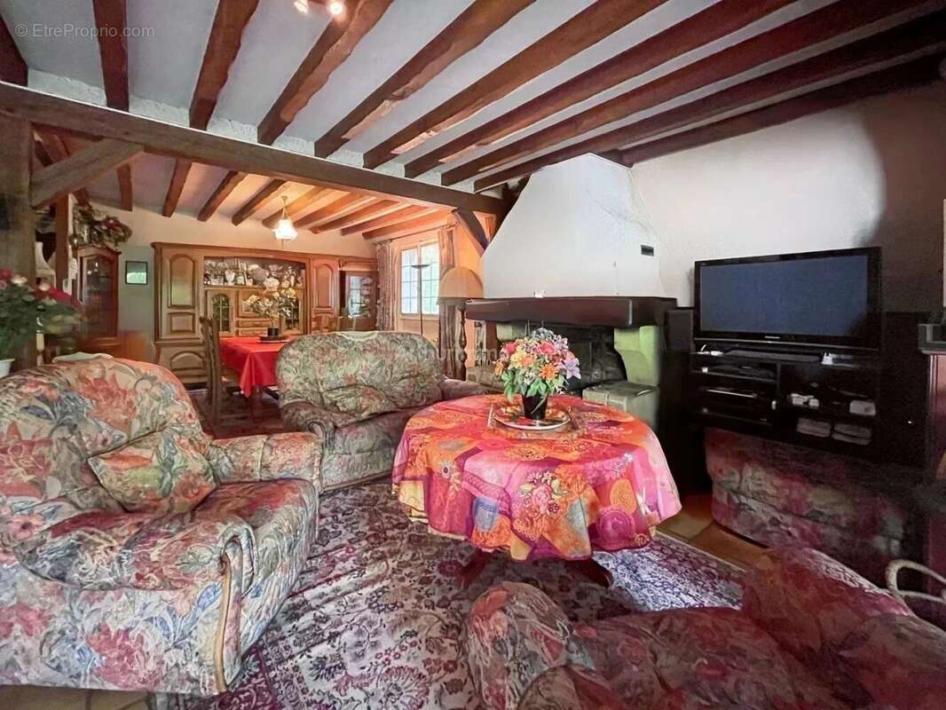 Maison à POMPONNE