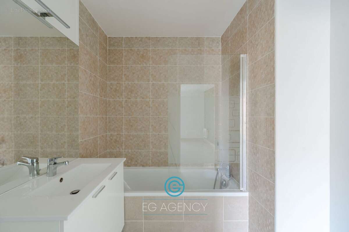 Appartement à MARSEILLE-12E