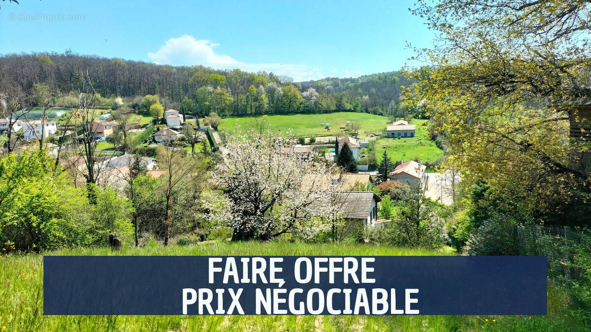 Terrain à CHAPONNAY