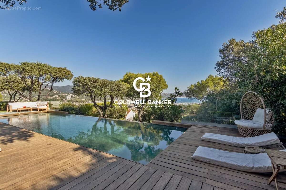 Maison à CAVALAIRE-SUR-MER