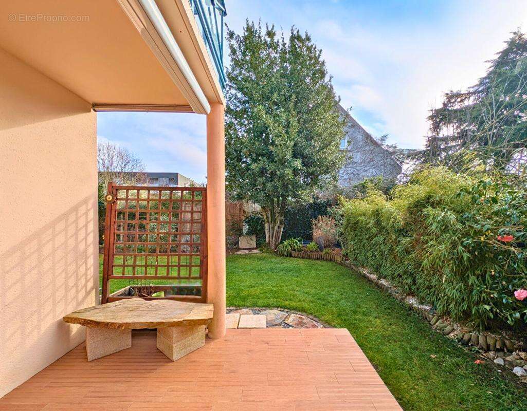 Maison à SAINTE-LUCE-SUR-LOIRE