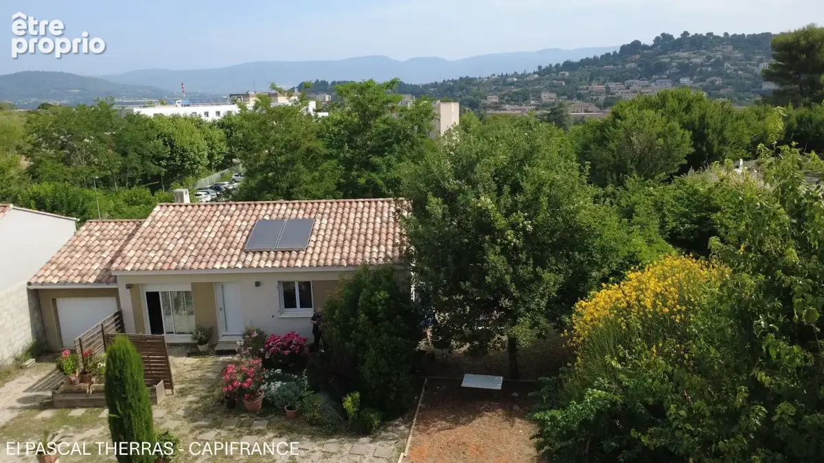 Maison de plain-pied à vendre - 4 pièces - 3 Chambres - Terrain plat 458m2 sur les hauteurs d'Apt - photo 13