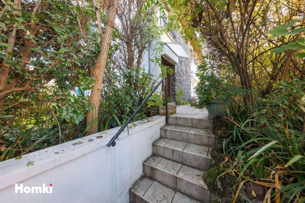 Maison à CLERMONT-FERRAND