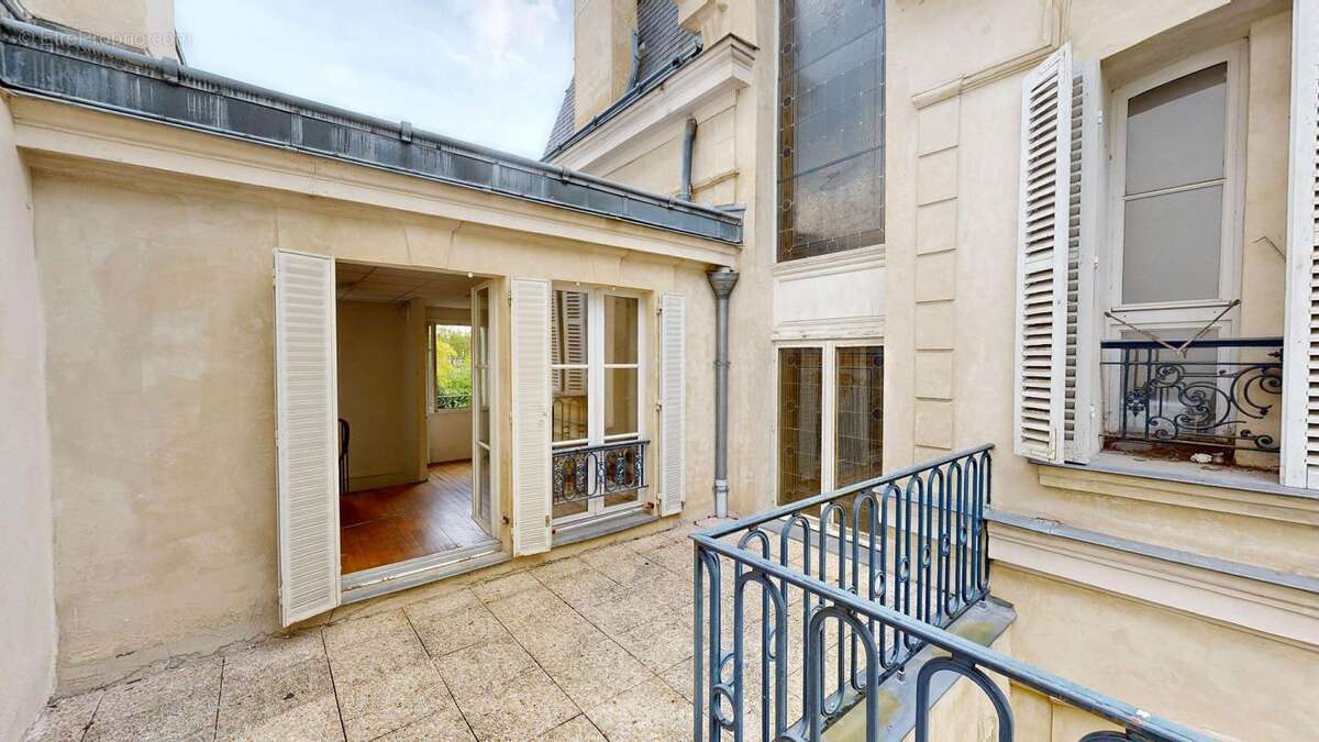 Maison à PARIS-16E