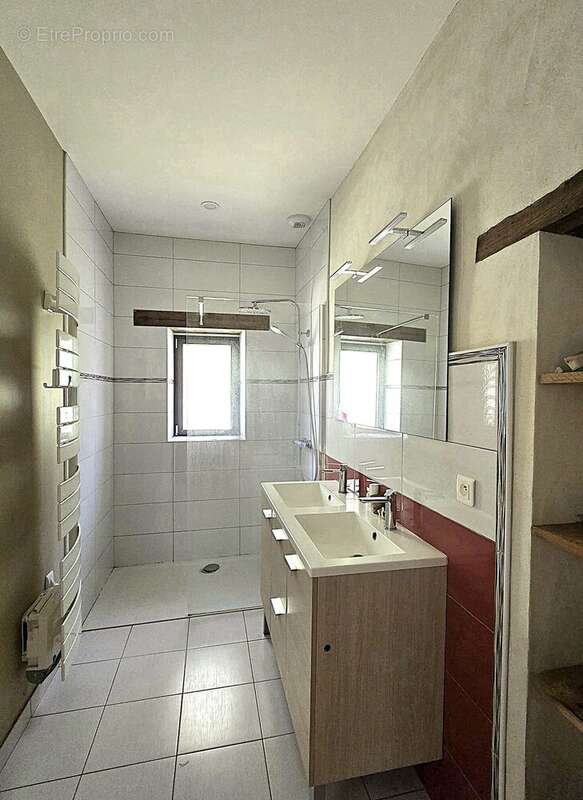 Maison à ETIVAL-LES-LE-MANS