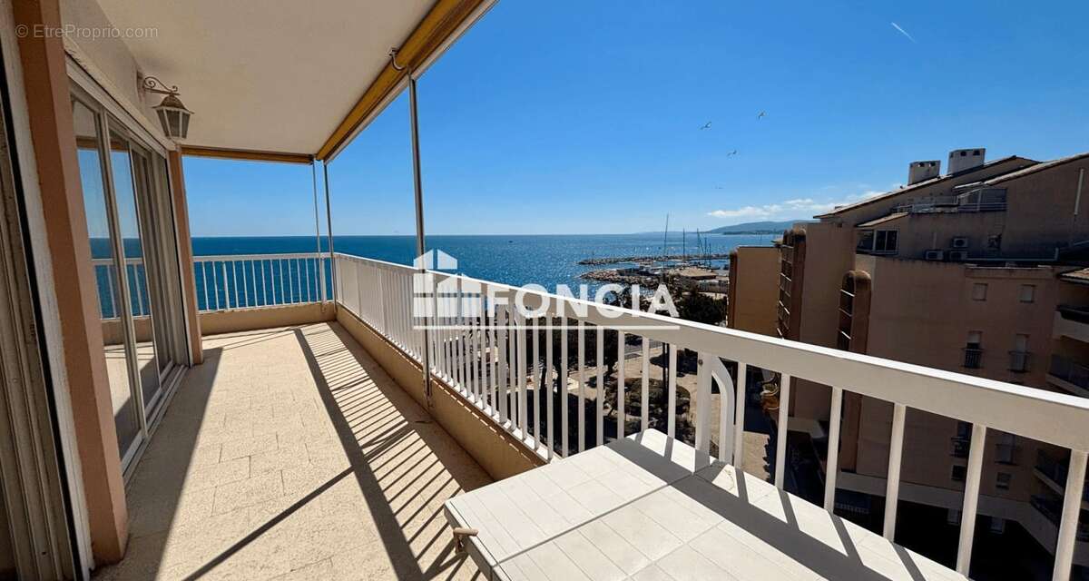 Appartement à FREJUS