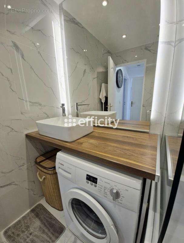 Appartement à COLOMBES