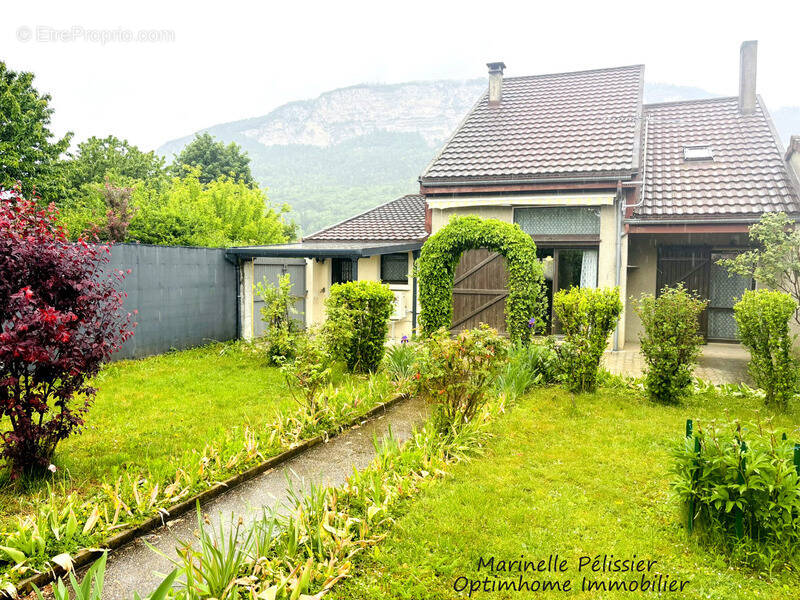Maison à BONNEVILLE