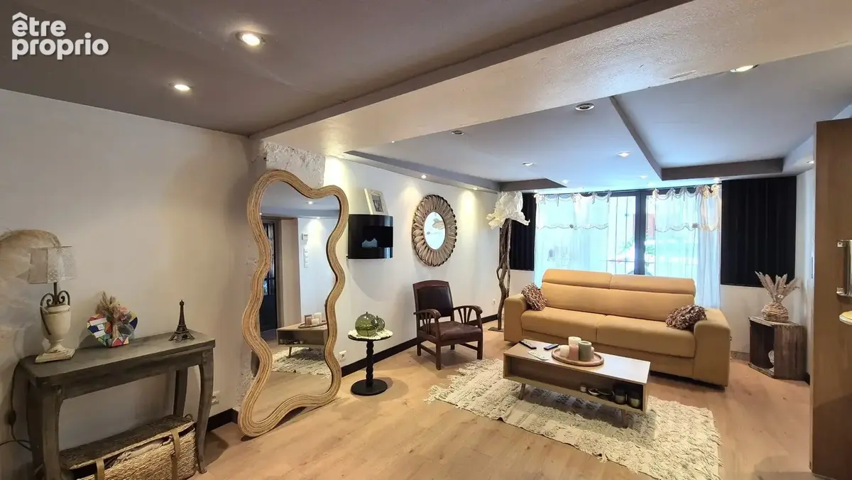 Maison 10 pièces 220 m² à vendre à Pouzolles (34480) - photo 9