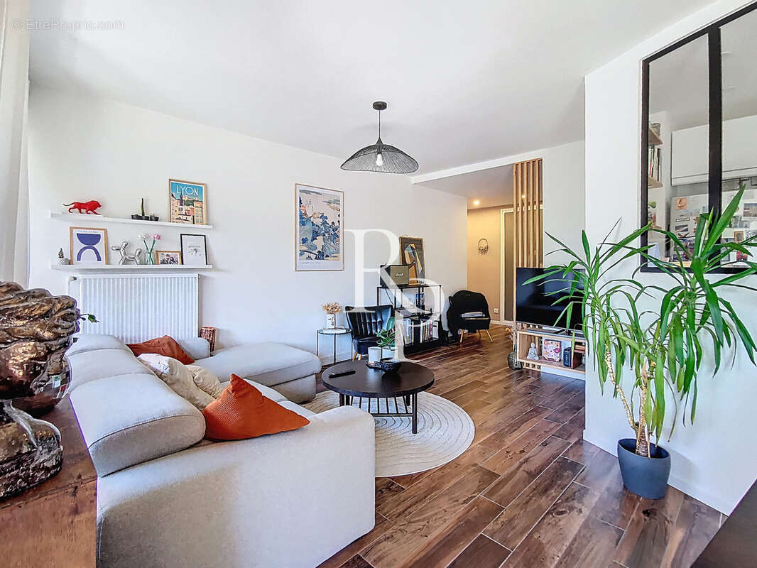 Appartement à LYON-5E
