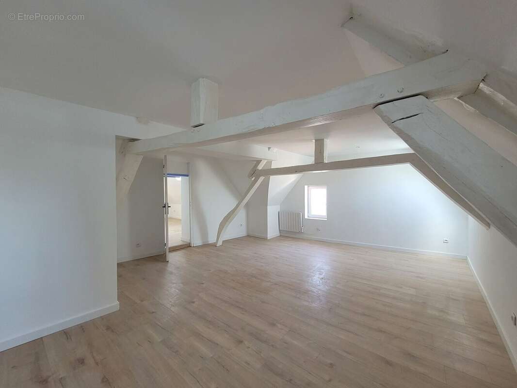 Appartement 129 m² à Avesnes-Sur-Helpe  - photo 7