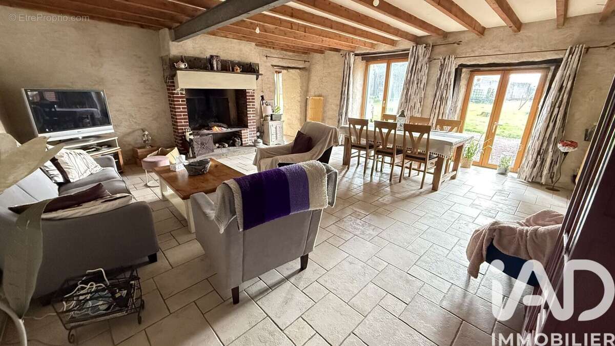 Photo 4 - Maison à SAINT-MEEN-LE-GRAND