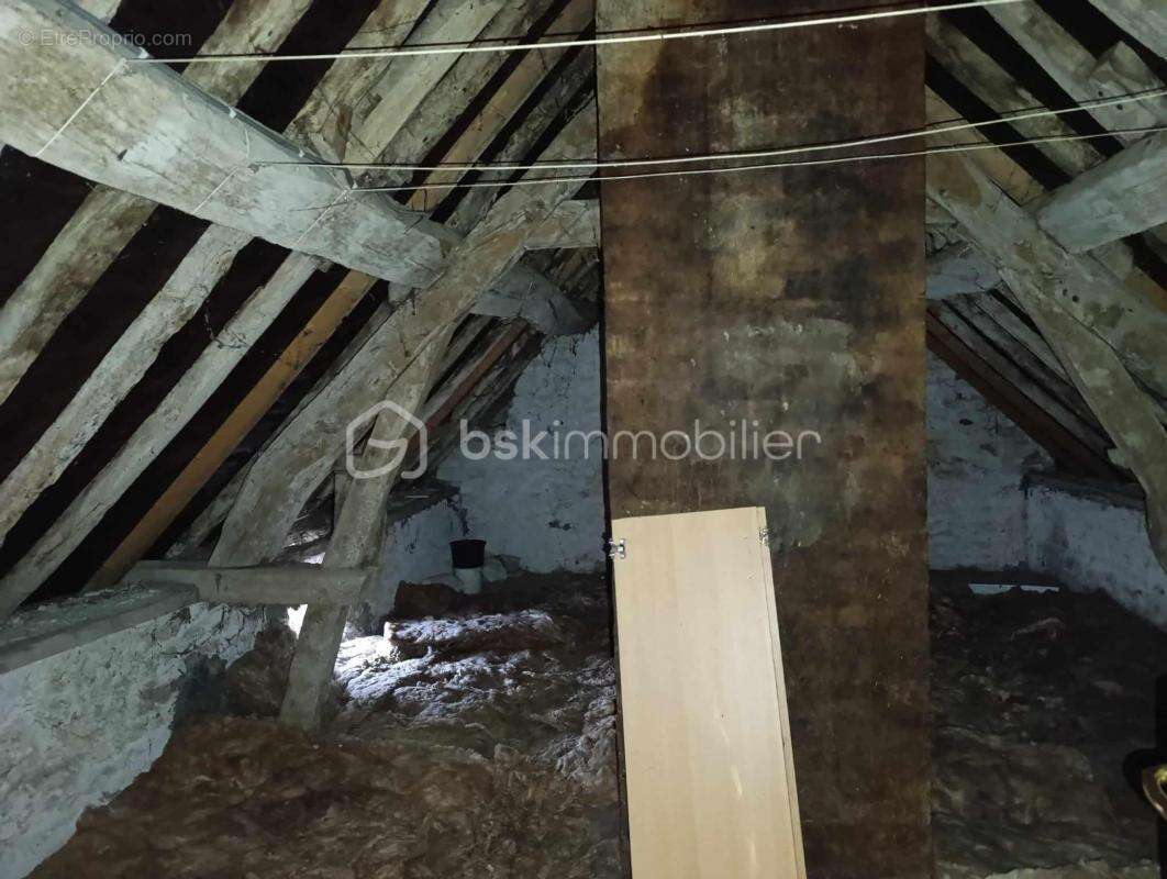 Appartement à MORTREE