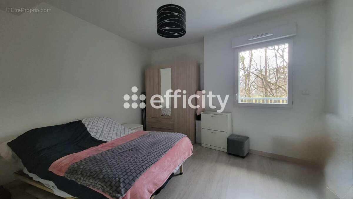 Appartement à COGNIN