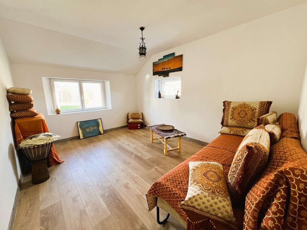 Maison à SAINT-PARDOUX-LA-CROISILLE