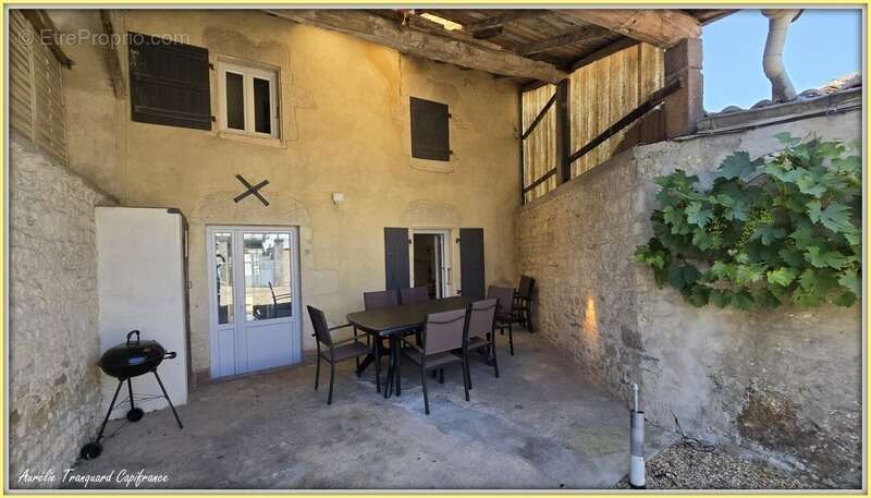Ensemble immobilier à vendre 14 pièces LES EGLISES D'ARGENTEUIL (17)- maison principale + gîte + dépendances - photo 23