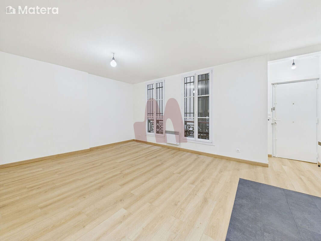 Appartement à PARIS-2E