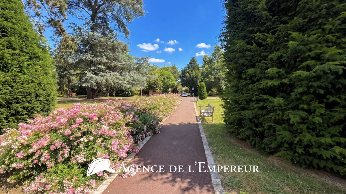 Appartement à GARCHES