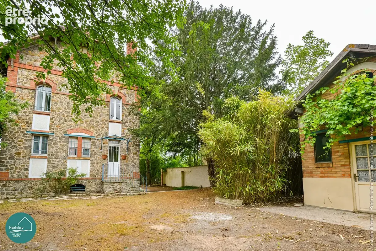 Herblay Sur Seine 5 pièces 128 m² Maison meulière - photo 1