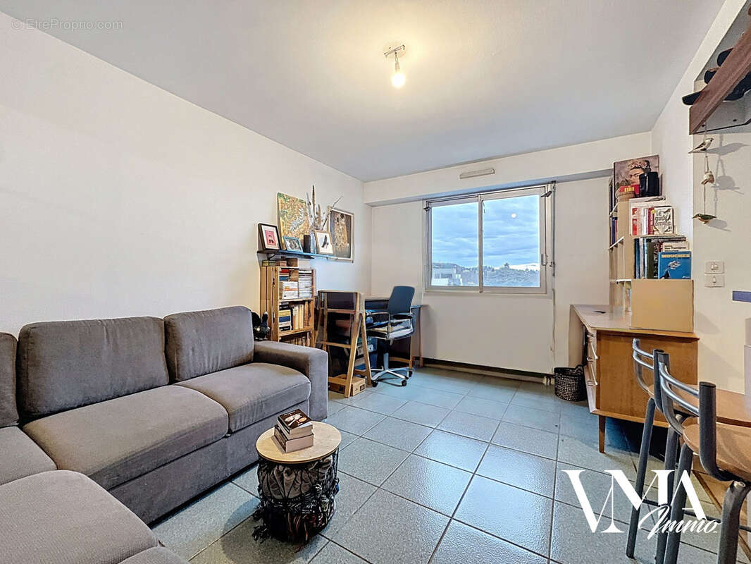 Appartement à CHAMPAGNE-AU-MONT-D'OR