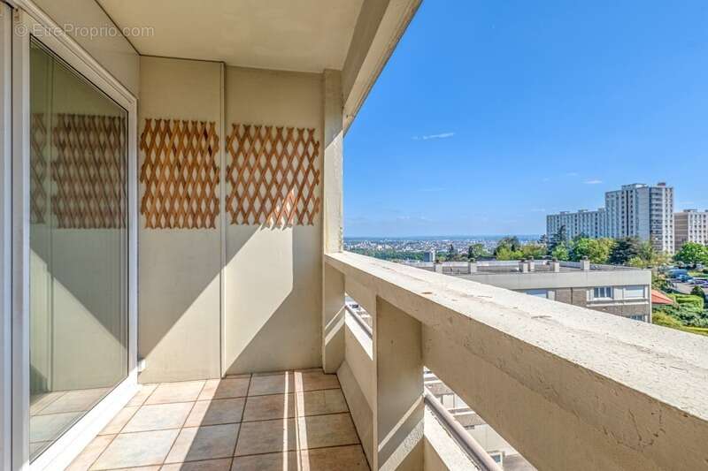 Appartement à CALUIRE-ET-CUIRE