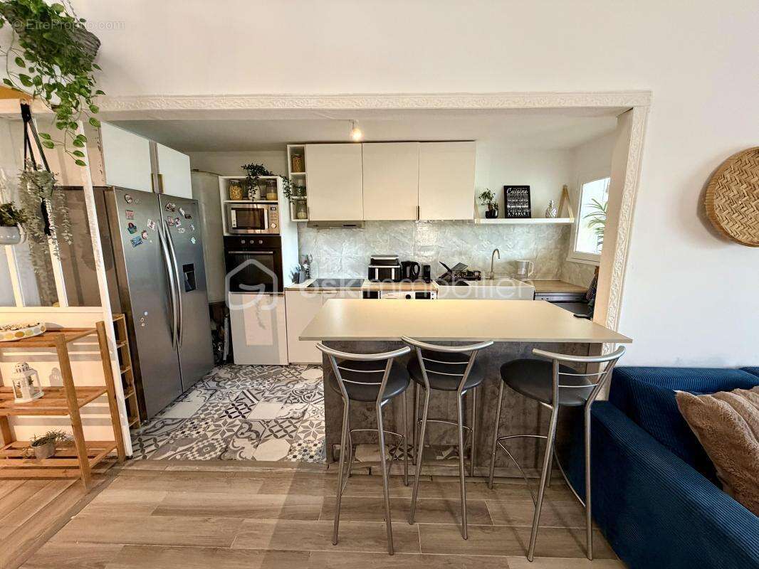 Appartement à COURCOURONNES