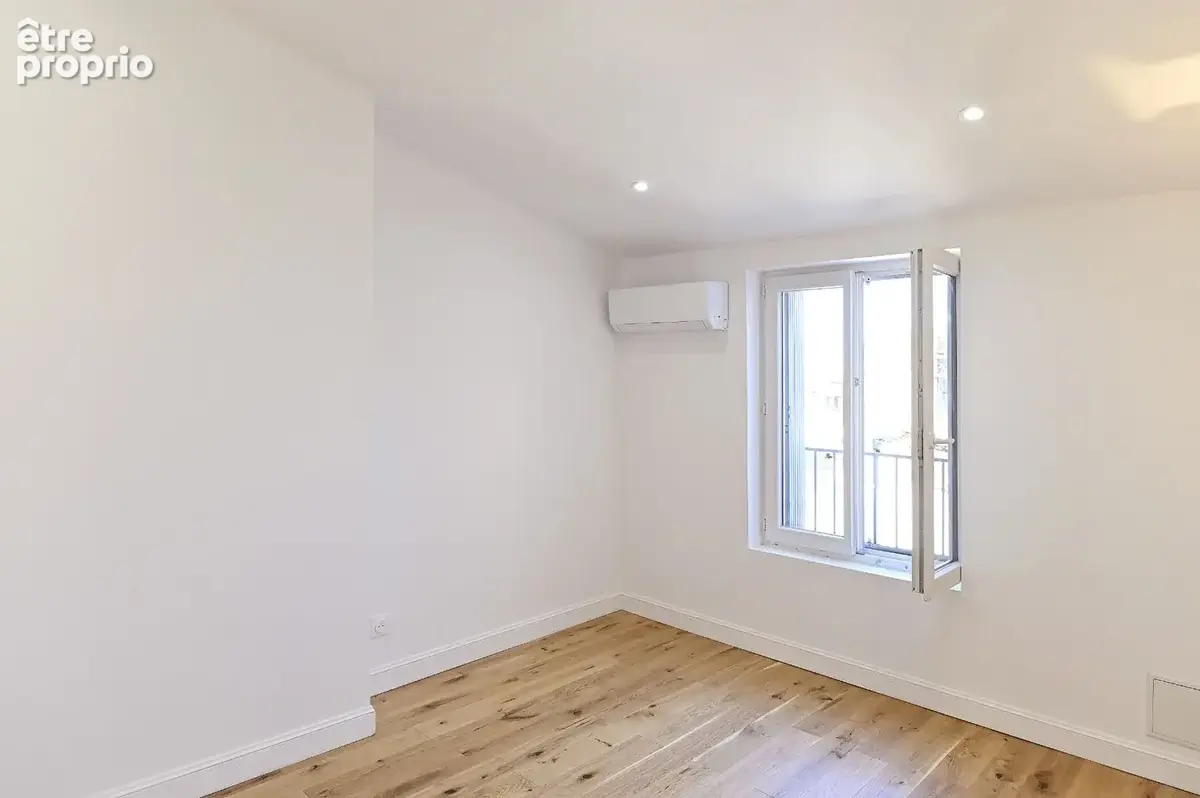 Bordeaux Coeur Chartrons - Appartement T3 de 70 m² entièrement rénové - photo 8