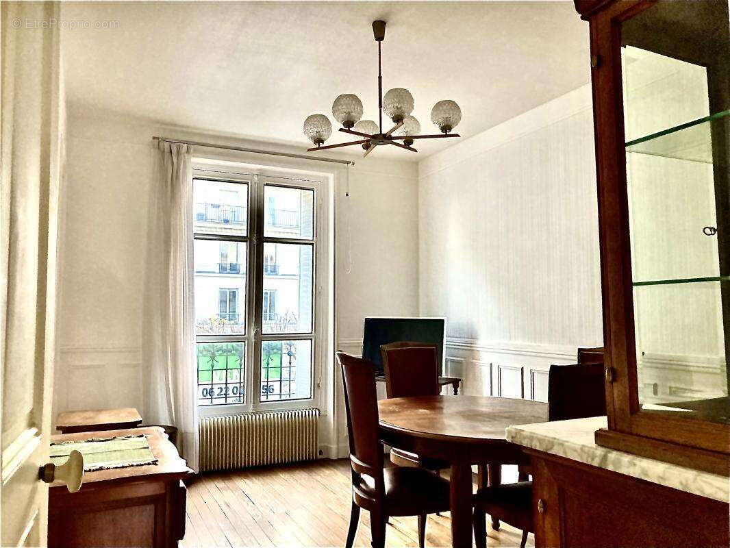 Appartement à CHARENTON-LE-PONT