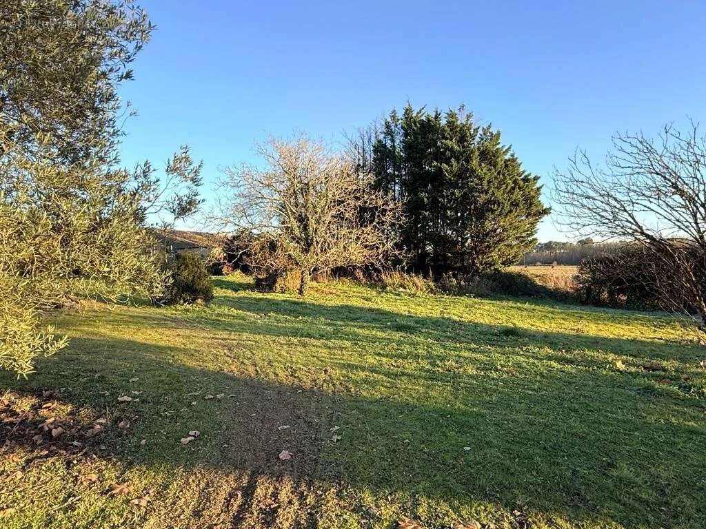 Maison à CIVRAC-DE-BLAYE