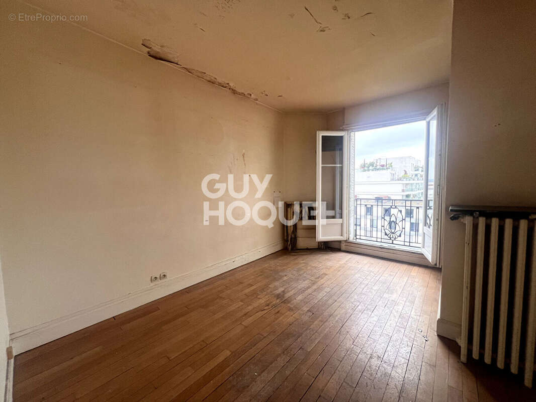 Appartement à PARIS-15E
