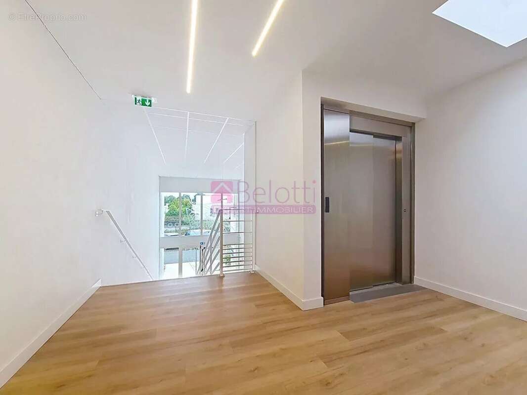 Commerce à PORTET-SUR-GARONNE