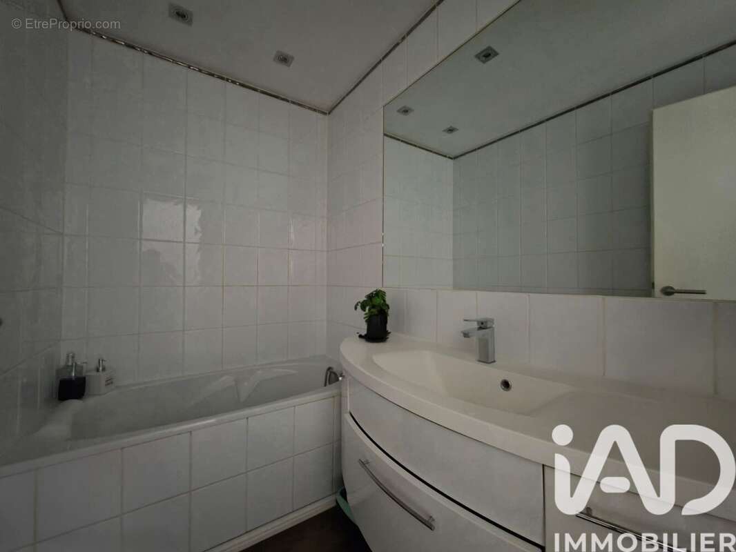 Photo 8 - Appartement à FAREBERSVILLER