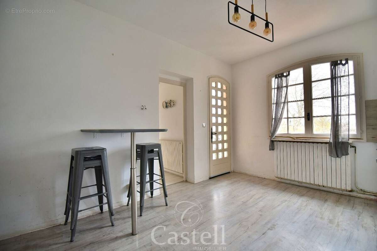 *** Maison "8 pièces" avec T3 indépendant, piscine et vue dégagée sur l'Hérault *** - photo 21