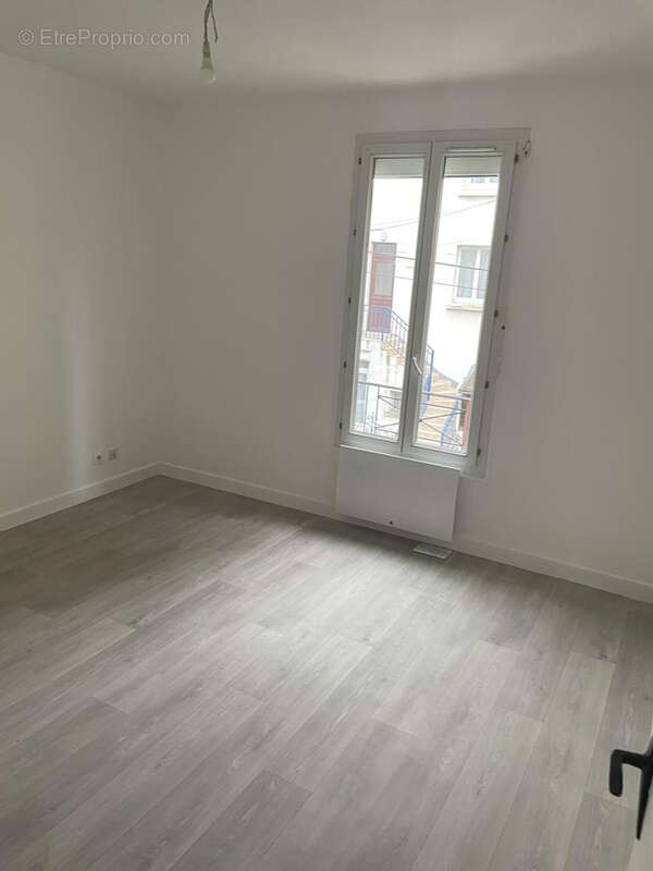 Appartement à LIVRY-GARGAN