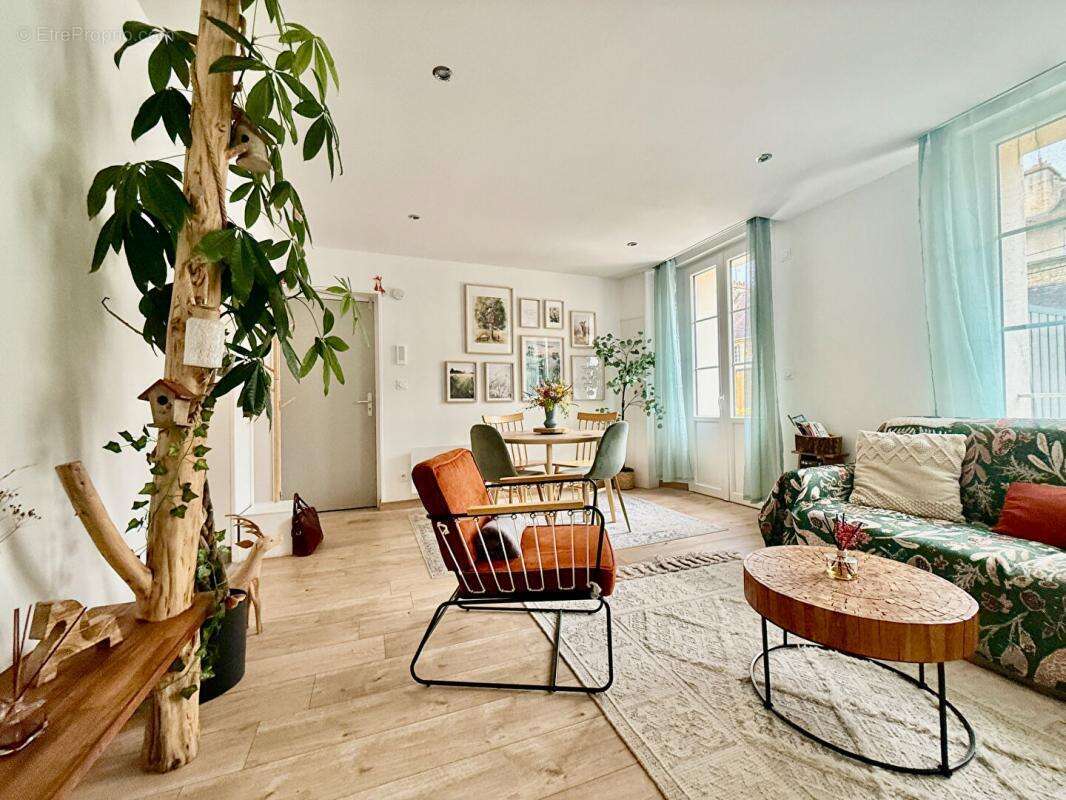 Appartement à FALAISE