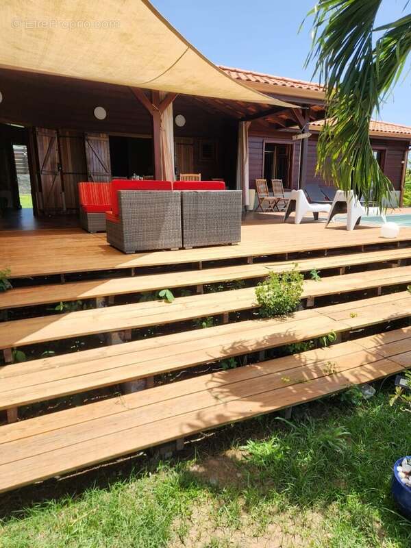 Maison à CASE-PILOTE