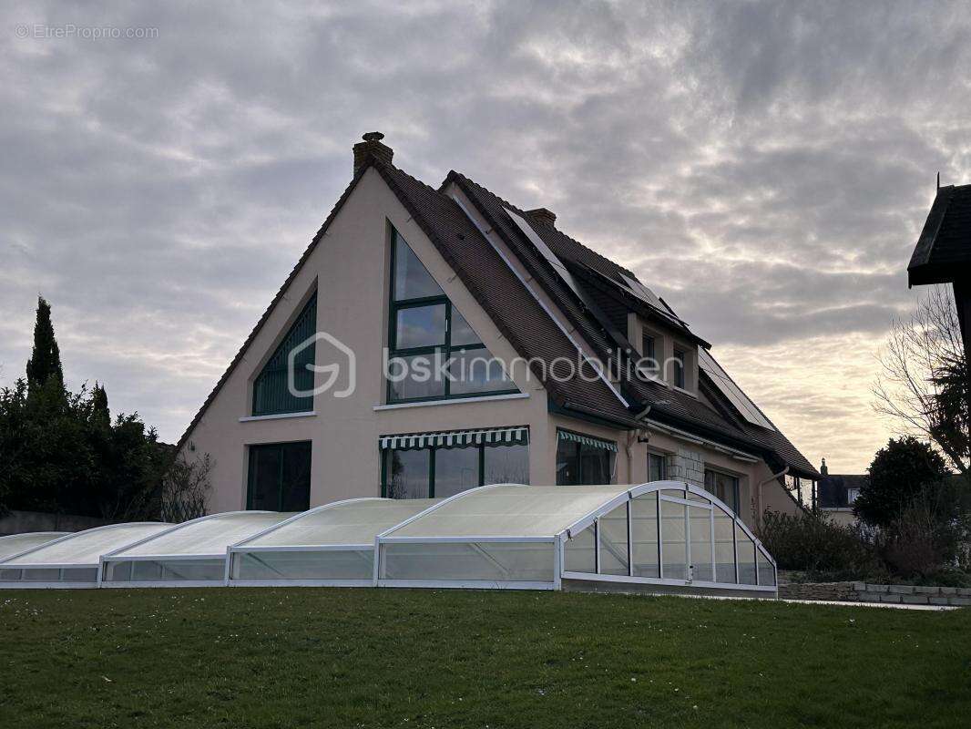 Maison à ARNAGE