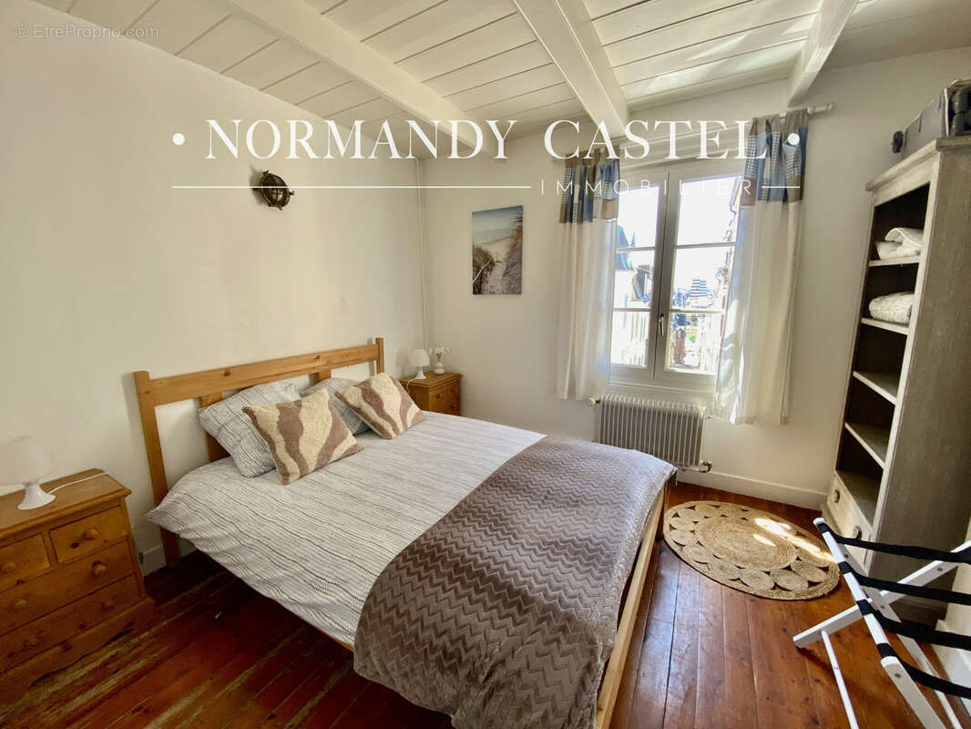 Maison à TROUVILLE-SUR-MER