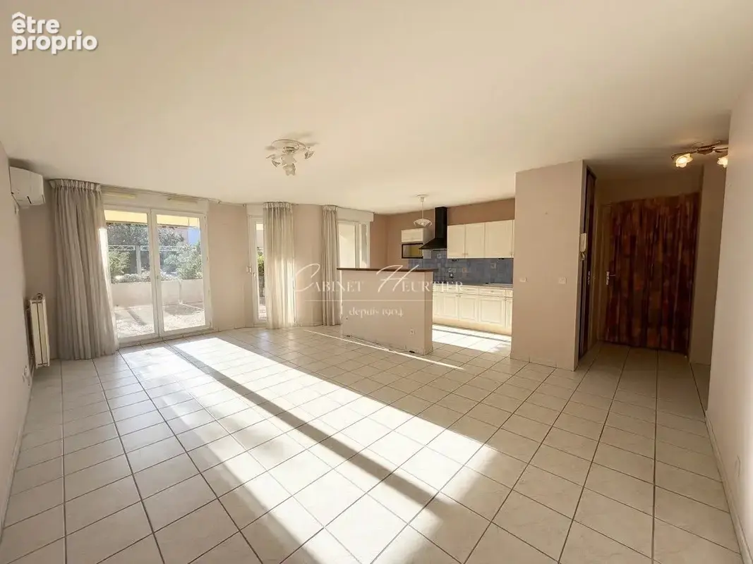 Appartement 2 pièces 58 m² à vendre à Echirolles (38130) - photo 1